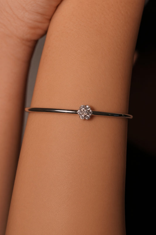 Floret Solitaire Bangle