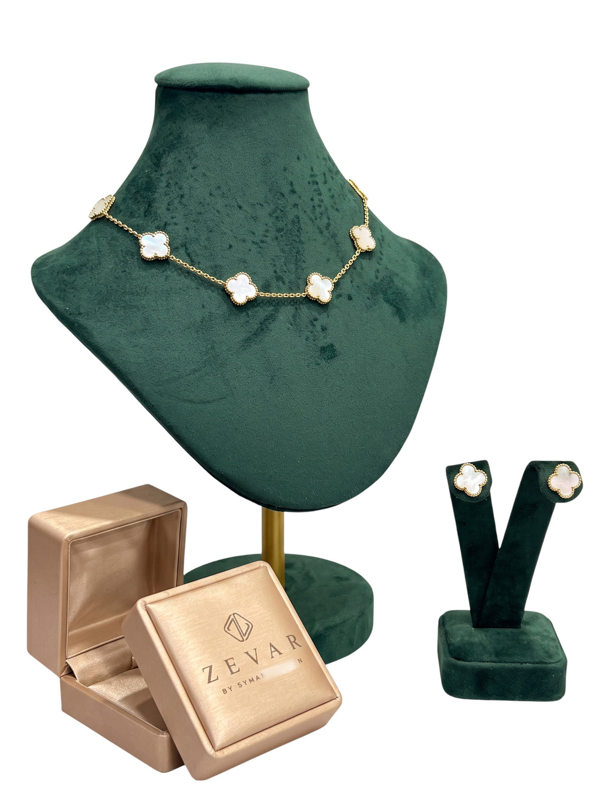 10 CLOVER NECKLACE